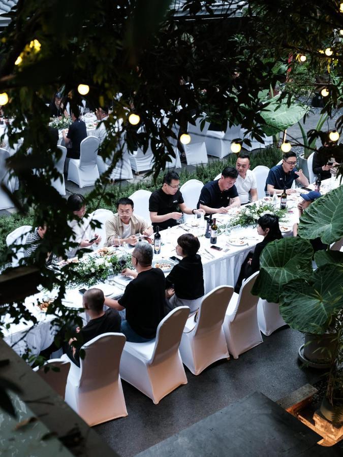 Wezo Hotel Kuanzhai Alley Chengdu-Breakfast Till 12Noon-Lv City Guide Recommended Hotel Exterior foto